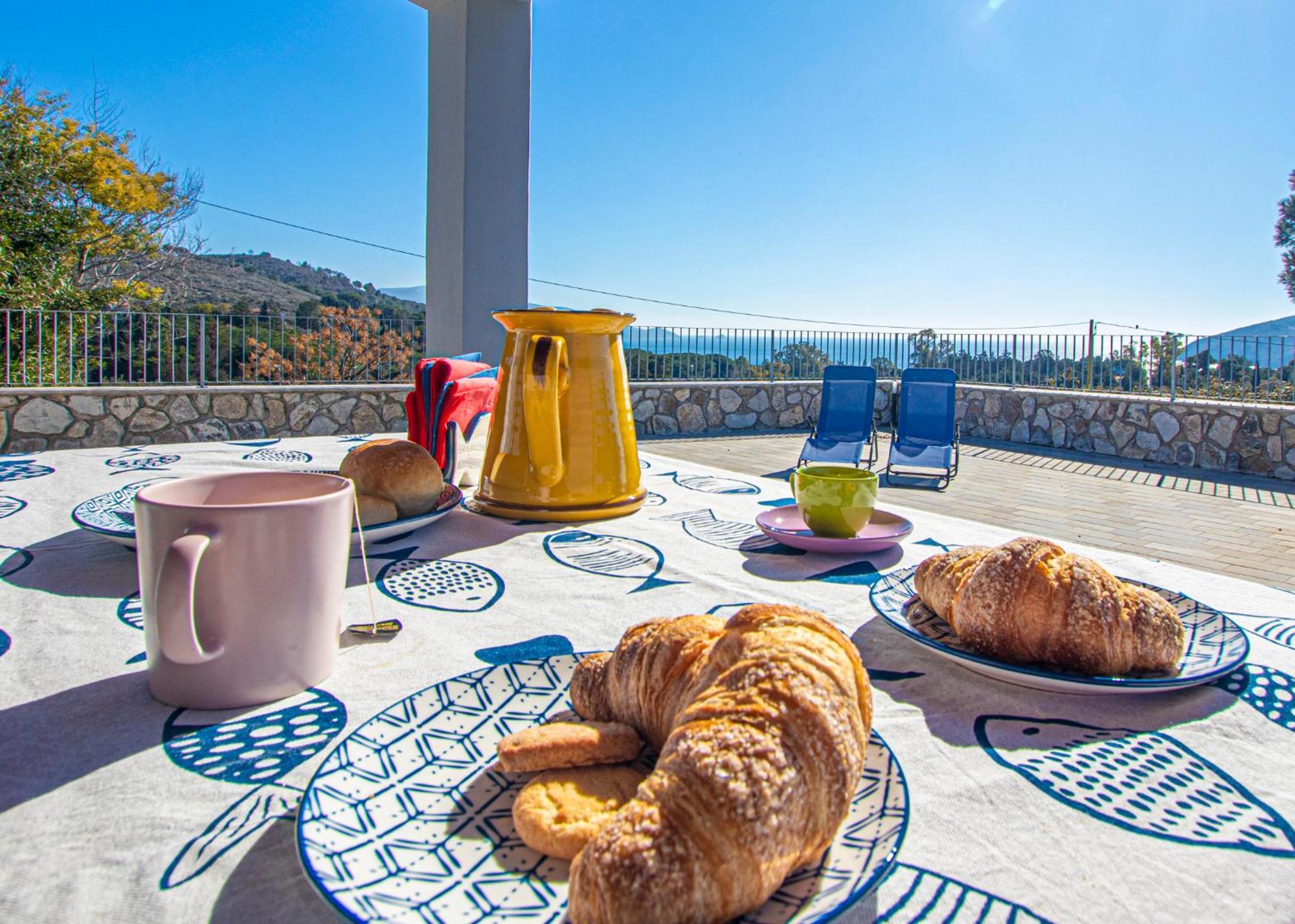 B&B Villa Costanza Lacona Buitenkant foto