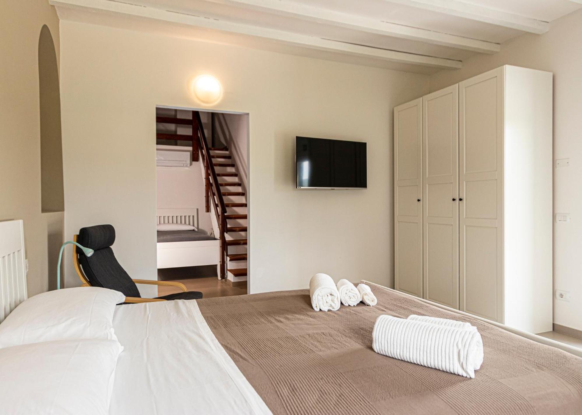 B&B Villa Costanza Lacona Buitenkant foto