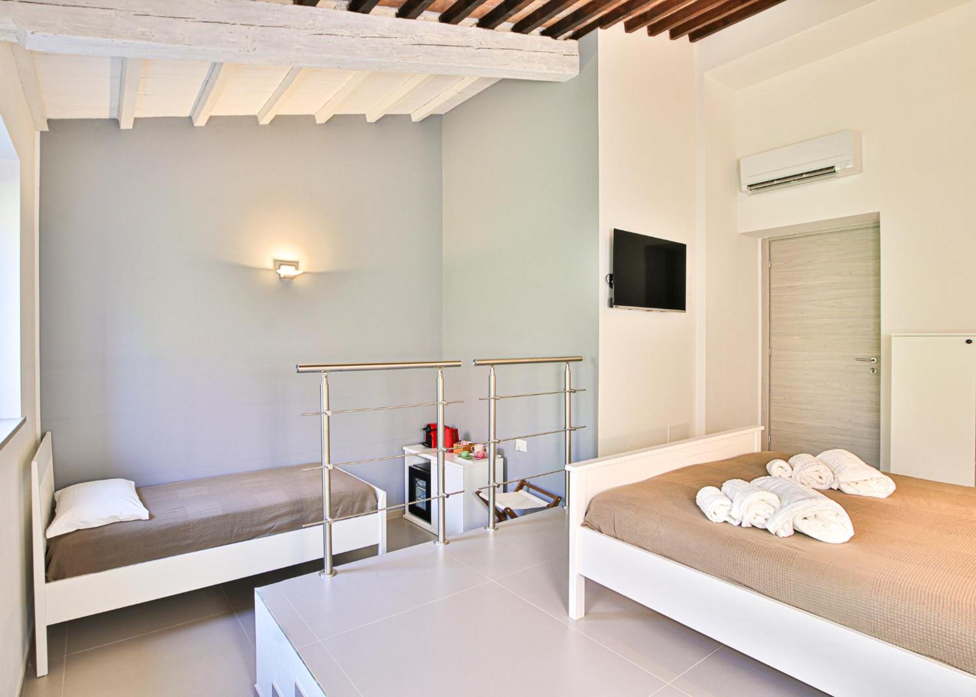 B&B Villa Costanza Lacona Buitenkant foto